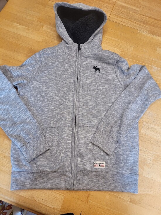 abercrombie kids Other - Abercrombie Sweatshirt Sherpa Lined Cozy Zip Up Hoodie Gray Black 15 16